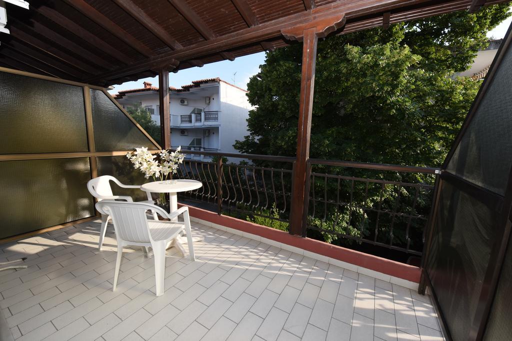 Pelli Hotel Пефкохори Экстерьер фото