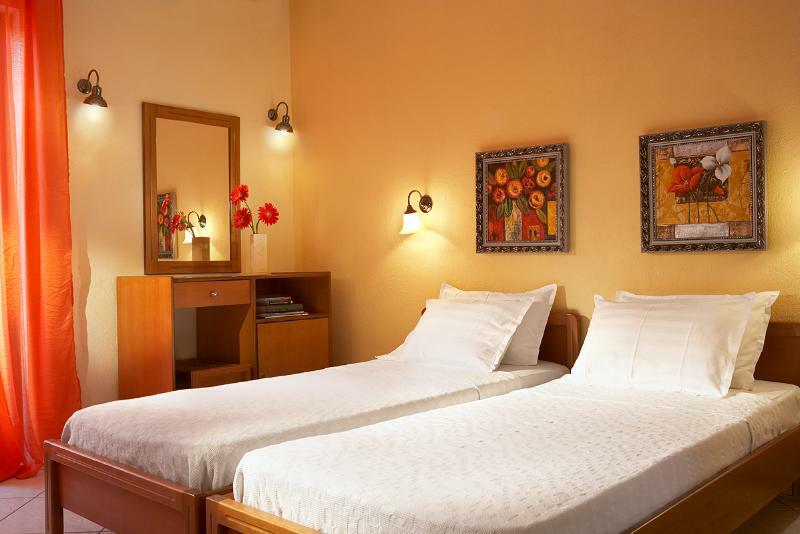 Pelli Hotel Пефкохори Экстерьер фото